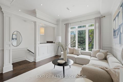 Photo 2 at 177A Lyndhurst Avenue, Casa Loma, Toronto