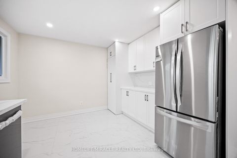 Photo 19 at 46 Flintwick Drive, Bendale, Toronto