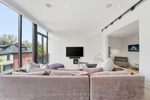 Photo 16 at 154 Cottingham Street, St. Clair, Toronto