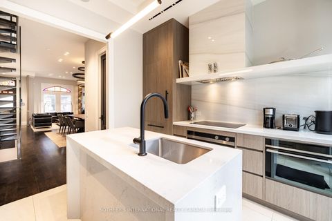 Photo 10 at 33 Tranby Avenue, Annex, Toronto