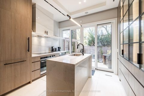 Photo 18 at 33 Tranby Avenue, Annex, Toronto