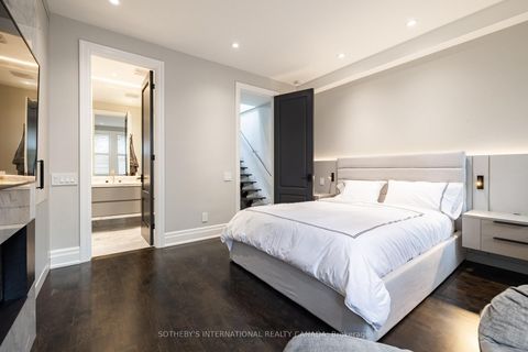 Photo 23 at 33 Tranby Avenue, Annex, Toronto