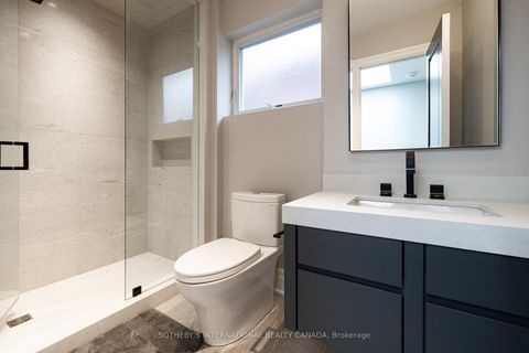 Photo 32 at 33 Tranby Avenue, Annex, Toronto
