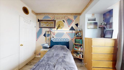 Photo 7 at 1011 - 410 Mclevin Avenue, Malvern, Toronto