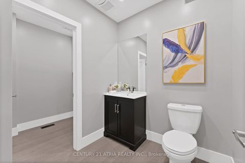 Photo 9 at 33 Bellehaven Crescent, Scarborough Village, Toronto