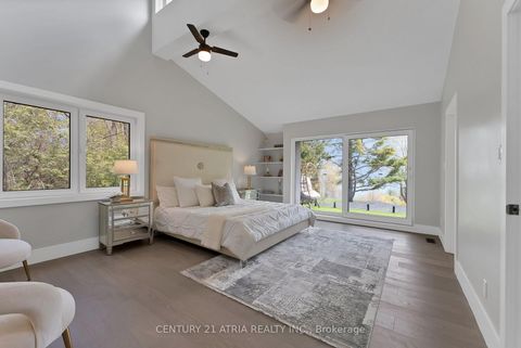 Photo 15 at 33 Bellehaven Crescent, Scarborough Village, Toronto