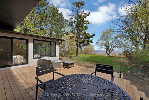 Photo 30 at 33 Bellehaven Crescent, Scarborough Village, Toronto