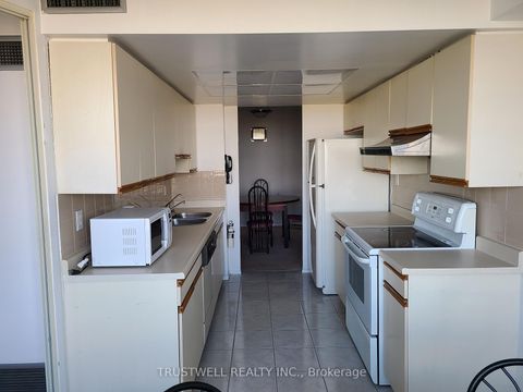 Photo 7 at 1010 - 30 Thunder Grove, Agincourt North, Toronto