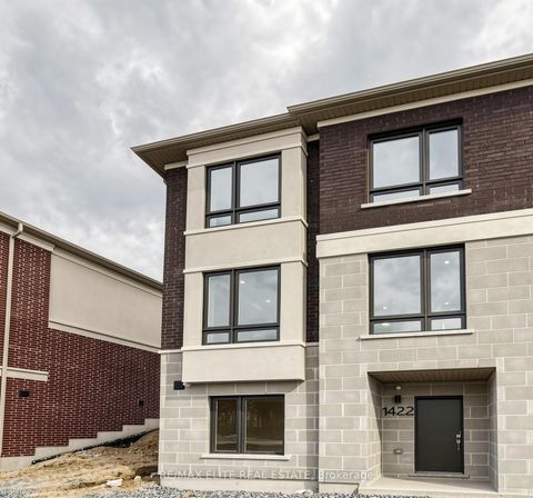 Photo 1 at 1422 19th Avenue, Rural Richmond Hill, Richmond Hill