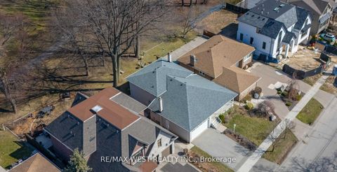 Photo 27 at 28 Braywin Drive N, The Westway, Toronto