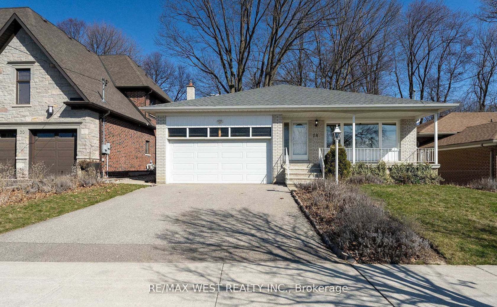 28 Braywin Drive N, The Westway, Toronto 