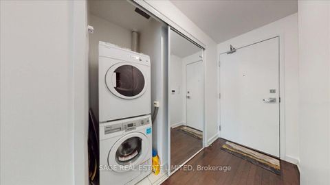 Photo 11 at 3608 - 12 York Street, Waterfront Communities C1, Toronto