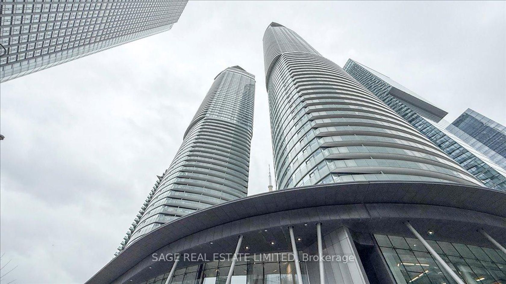 3608 - 12 York Street, Waterfront Communities C1, Toronto photo number 2