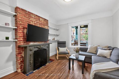 Photo 4 at 15 Page Street, Little Italy, Toronto