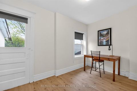 Photo 25 at 15 Page Street, Little Italy, Toronto