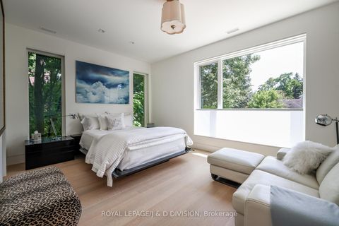 Photo 16 at 20 Forest Glen Crescent, York Mills, Toronto