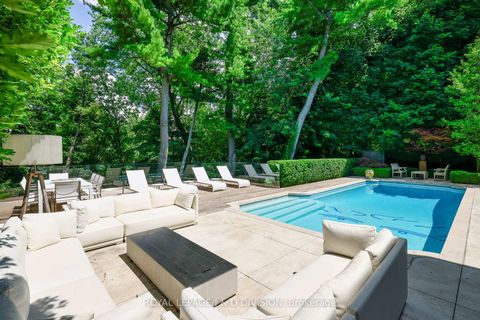 Photo 21 at 20 Forest Glen Crescent, York Mills, Toronto