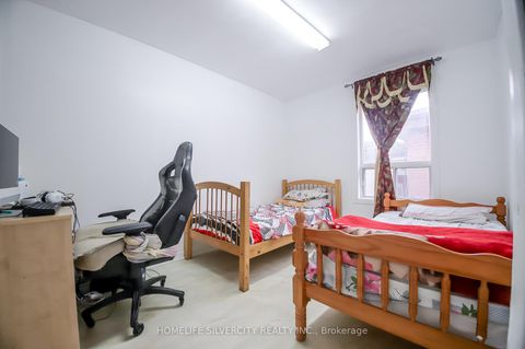 Photo 16 at 10 Coppermill Drive, Kipling, Toronto