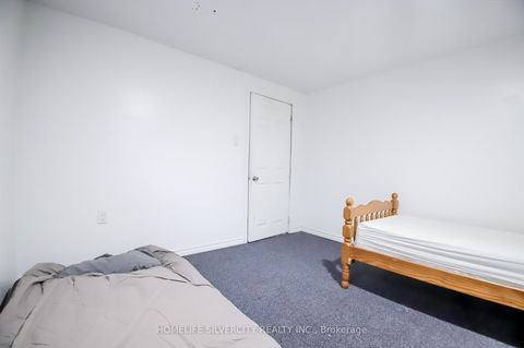 Photo 30 at 10 Coppermill Drive, Kipling, Toronto