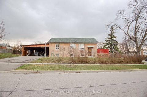 Photo 41 at 10 Coppermill Drive, Kipling, Toronto