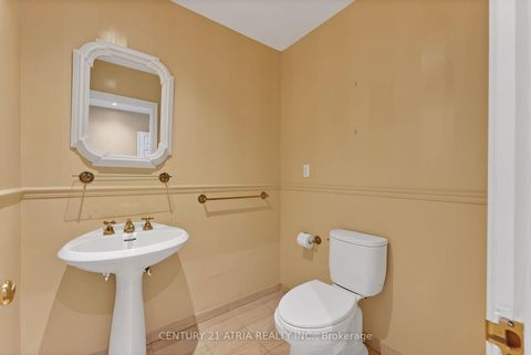 Photo 17 at 5 Hill Crescent, Scarborough Village, Toronto