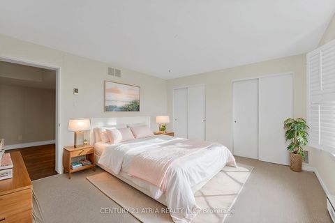 Photo 30 at 5 Hill Crescent, Scarborough Village, Toronto