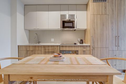 Photo 8 at 609 - 840 St Clair Avenue W, Oakwood Village, Toronto