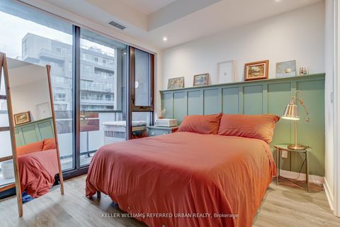 Photo 12 at 609 - 840 St Clair Avenue W, Oakwood Village, Toronto