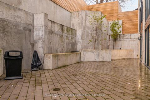 Photo 26 at 609 - 840 St Clair Avenue W, Oakwood Village, Toronto
