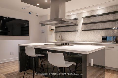Photo 30 at 609 - 840 St Clair Avenue W, Oakwood Village, Toronto