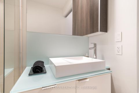 Photo 5 at 218 - 20 John Street, Waterfront Communities C1, Toronto