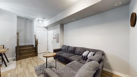Photo 11 at 106 - 9589 Keele Street, Maple, Vaughan