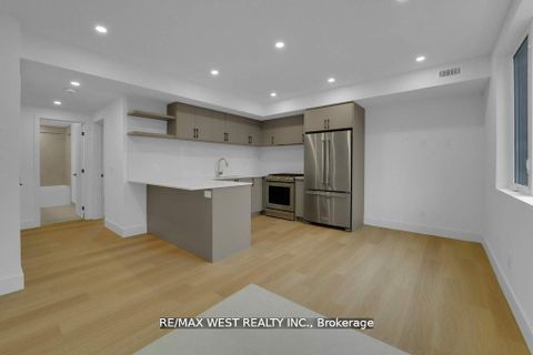 Photo 18 at 661 Winona Drive, Oakwood Village, Toronto