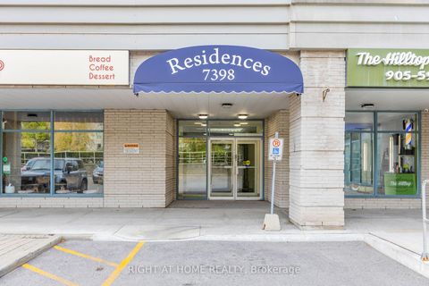 Photo 2 at 107A - 7398 Yonge Street, Yorkhill, Vaughan