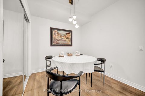 Photo 10 at 107A - 7398 Yonge Street, Yorkhill, Vaughan