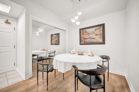 Photo 12 at 107A - 7398 Yonge Street, Yorkhill, Vaughan