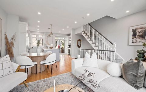 Photo 5 at 36 Clockwork Lane, Queensway, Toronto