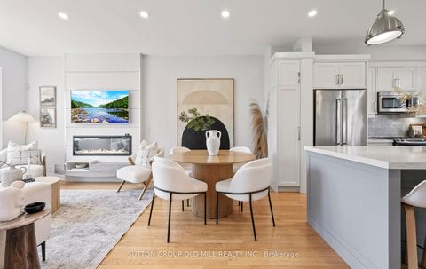 Photo 8 at 36 Clockwork Lane, Queensway, Toronto