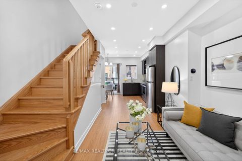 Photo 7 at 3 - 110 Stanley Greene Boulevard, CFB, Toronto