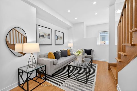 Photo 9 at 3 - 110 Stanley Greene Boulevard, CFB, Toronto