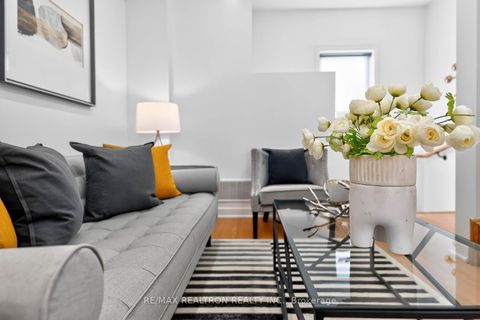 Photo 11 at 3 - 110 Stanley Greene Boulevard, CFB, Toronto