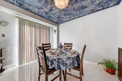 Photo 11 at 226 Manse Road, West Hill, Toronto