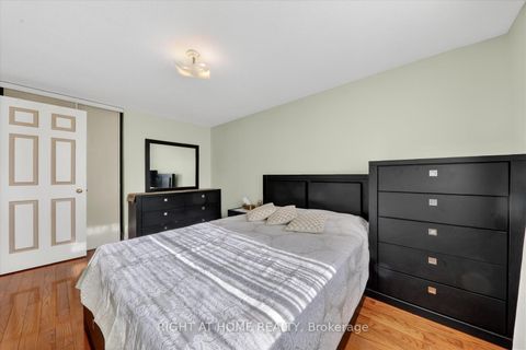 Photo 19 at 226 Manse Road, West Hill, Toronto