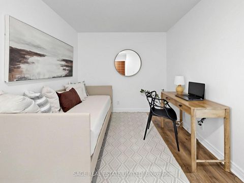 Photo 16 at 811 - 225 Wellesley Street E, South St. James Town, Toronto