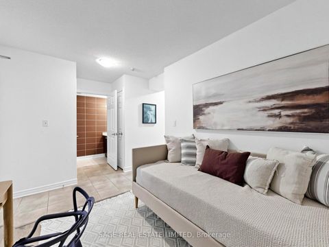 Photo 18 at 811 - 225 Wellesley Street E, South St. James Town, Toronto