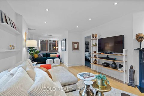 Photo 11 at 302 - 55 Lombard Street, Yonge Corridor, Toronto