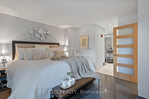 Photo 20 at 302 - 55 Lombard Street, Yonge Corridor, Toronto