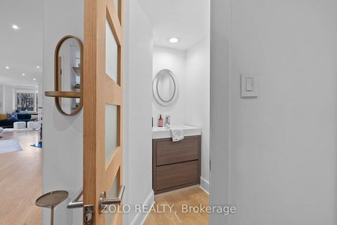 Photo 27 at 302 - 55 Lombard Street, Yonge Corridor, Toronto