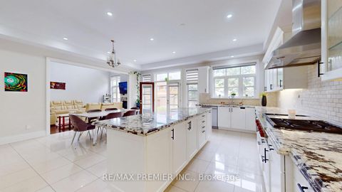 Photo 7 at 95 Sarracini Crescent, Islington Woods, Vaughan