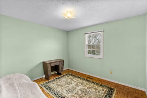 Photo 21 at 9 Wheatley Road, Maple, Vaughan